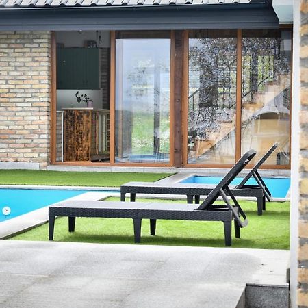 City Escape Luxury Villa Zuce Luaran gambar