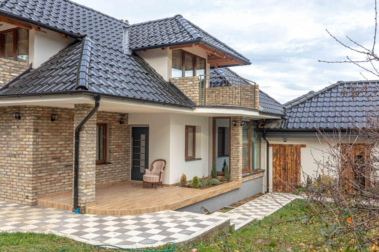 City Escape Luxury Villa Zuce Luaran gambar
