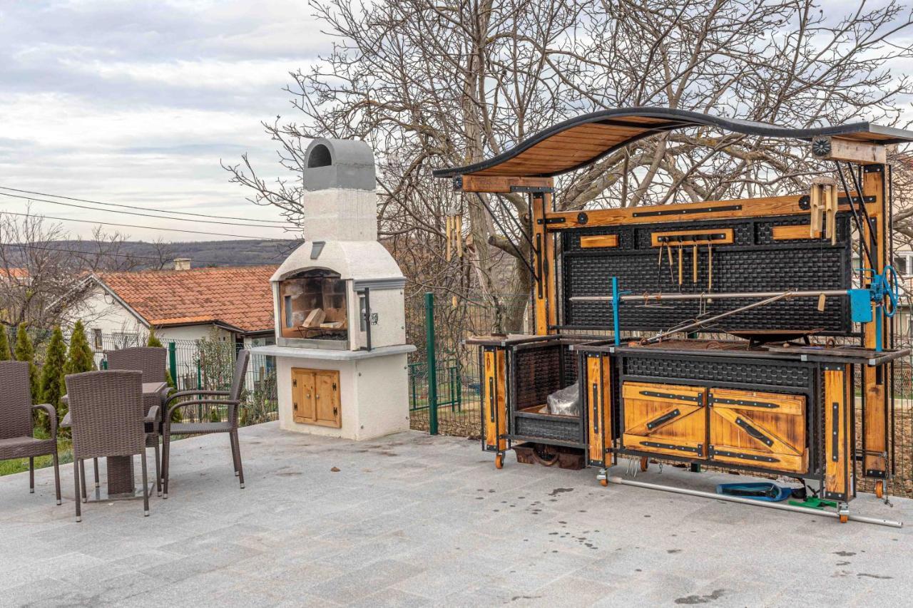 City Escape Luxury Villa Zuce Luaran gambar